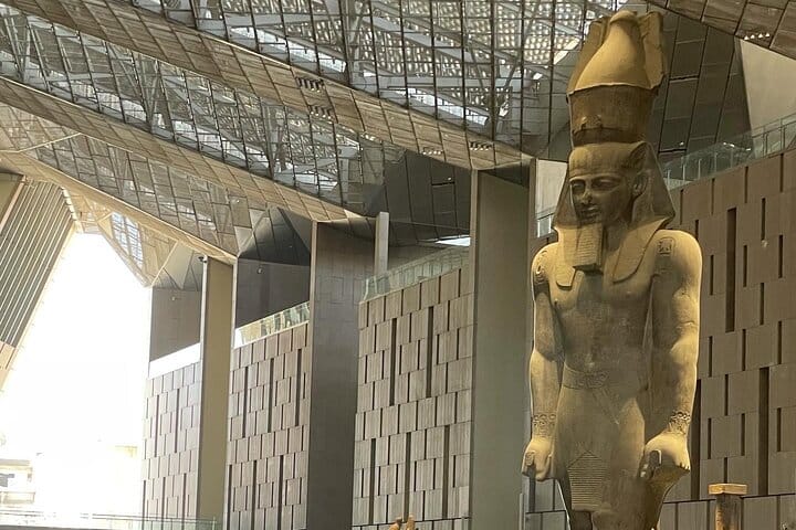 Private Tour : Giza Pyramids & Egyptian Museum & Khan Elkhalili