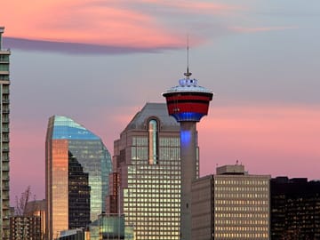 Private Luxury Full Day Calgary City and Surroundings Tour