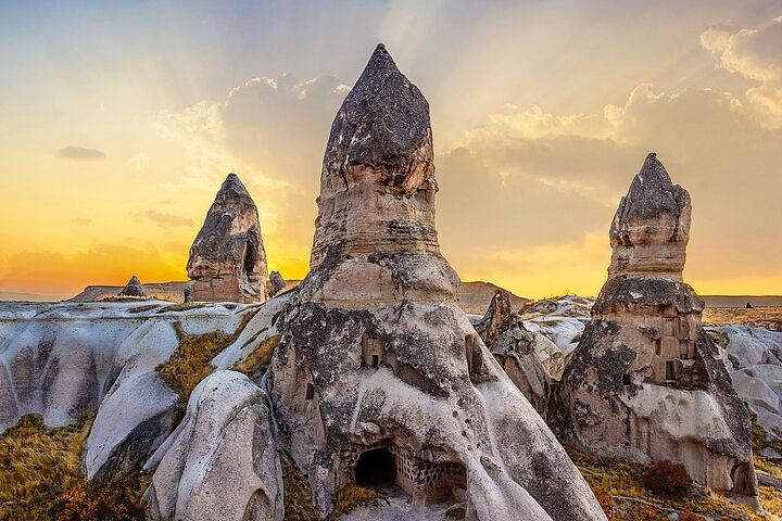 Cappadocia Highlights Tour: Explore Fairy Chimneys & Goreme Valley