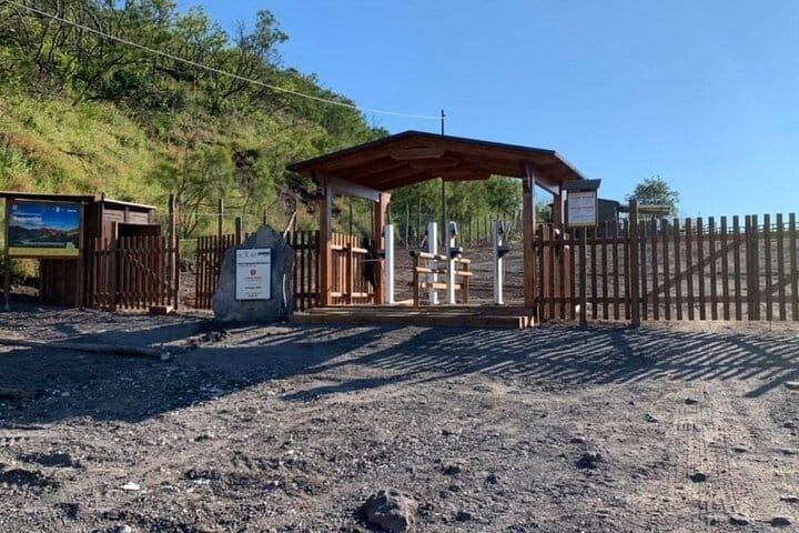 Private Deluxe Day tour from naples to Sorrento & Amalfi coast