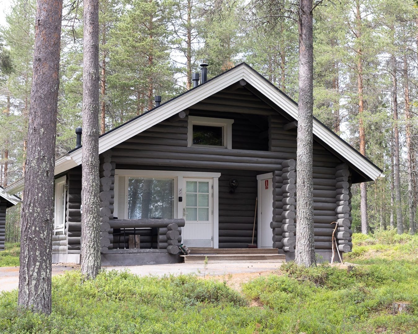 Cabin accommodation by lake Livo