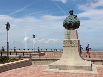 San Marino Highlights: Monte Titano, Guaita Tower & Old Town