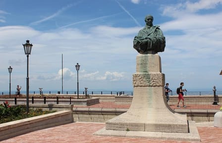 Walking Tour of San Marino's Monte Titano and Old Town