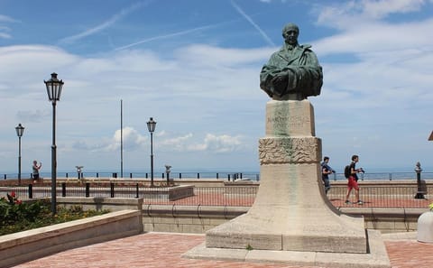 Walking Tour of San Marino's Monte Titano and Old Town