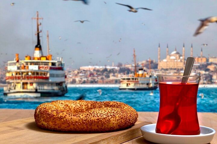 Taste of Turkey: Culinary Adventure Across Istanbul’s Europe & Asia