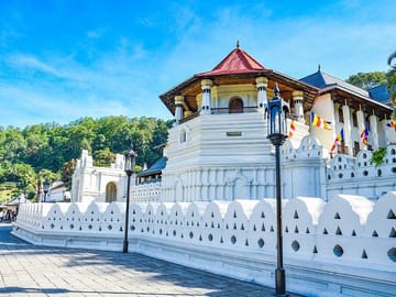 Kandy Temple Of Tooth
