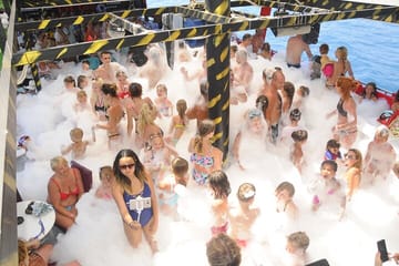 All-Inclusive Alanya Boat Tour with Lunch and Soft Drinks