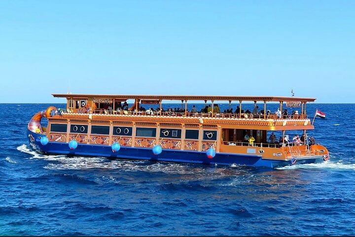 Marsa-Alam Snorkeling day trip Nefertari Cruise