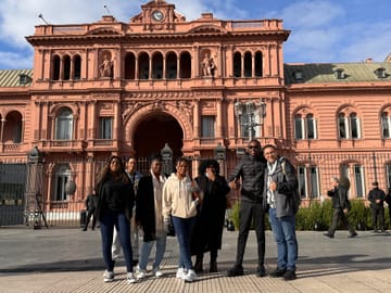 Small Group City Tour and River Cruise in Buenos Aires
