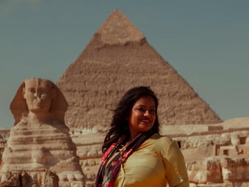 Private Cairo Tour: Pyramids, Museum & Bazaar