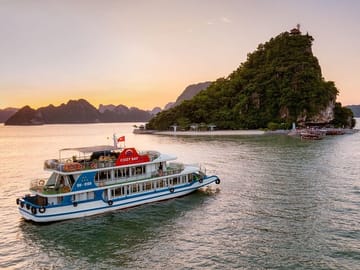 Cozy 5-Star Halong Day Cruise from Tuan Chau Harbor with PICK UP