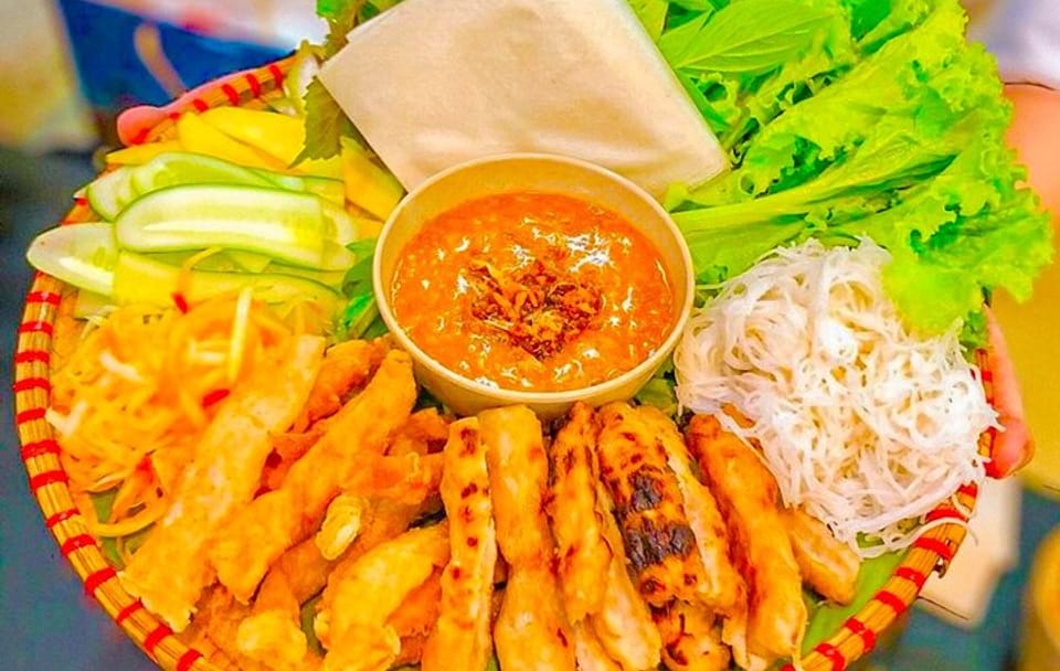Mui Ne Food Tour | Enjoy the Real Local Taste & Stunning sunset
