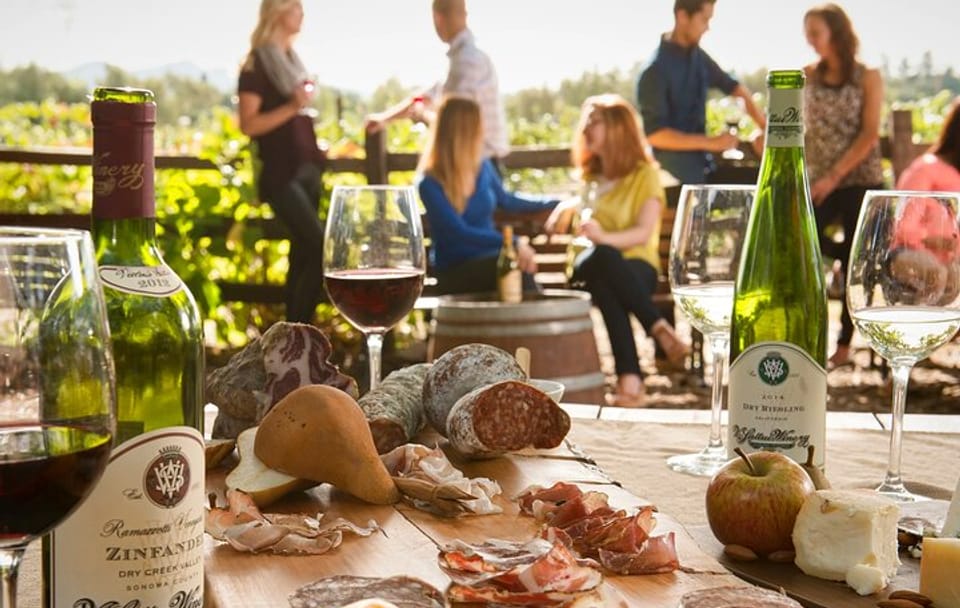 Private Enchanted Napa and Sonoma Wine Tour in SUV from SFO