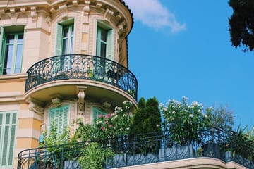 Private Guided Walking Tour of Cannes in 2 Hours