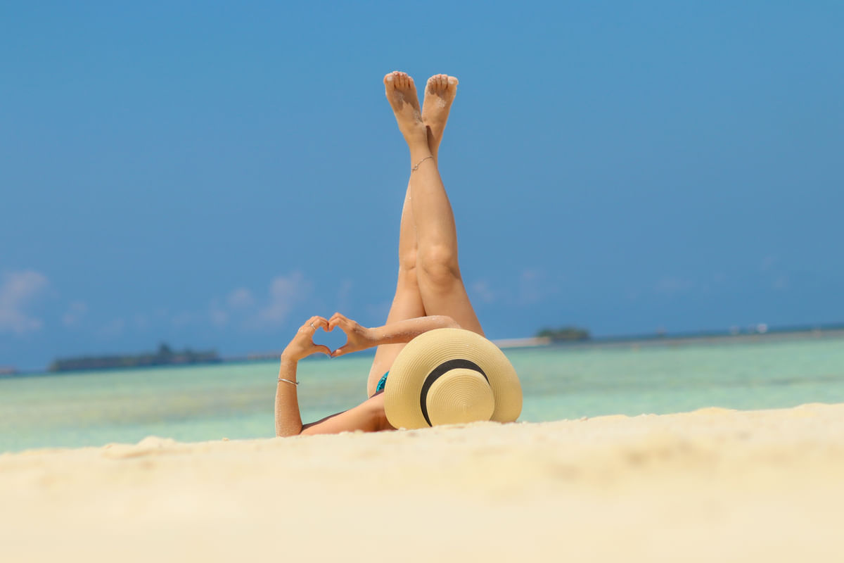 Maldives Dolphin Cruise, Sandbank Adventure & Local Island Tour