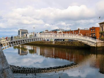 Dublin City Highlights Tour with Private Transportation
