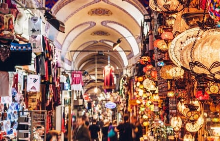 Istanbul Street Food Tour: Private Taste of Two Continents