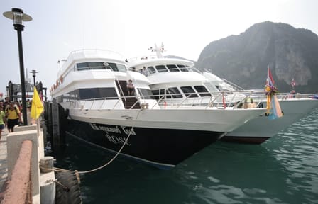 Phi Phi Island Tour by Cruise