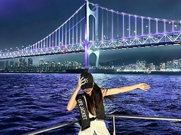 Night Yacht Tour by Gwangandaegyo Bridge