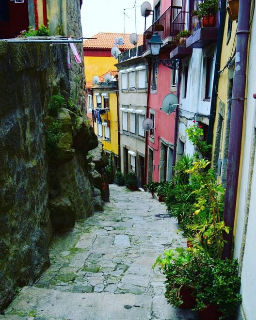 Porto Masterclass: Old Town Walking Tour with Medium Charcuterie & Drink 6