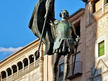 Segovia Explorer Tour: Medieval Streets & Romanesque Heritage