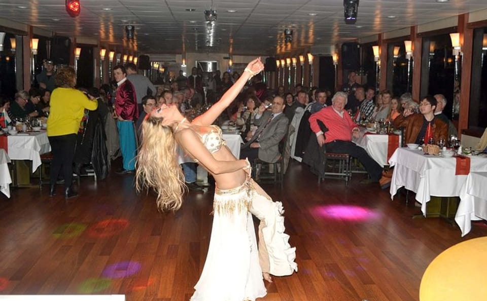 Bosphorus Dinner Cruise with Live Turkish Show in Istanbul