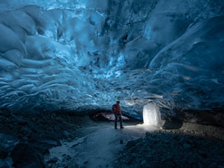 Sapphire ice cave - january 2025