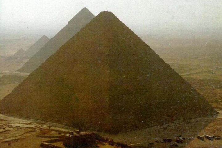 Giza Pyramids Private Tour: Camel Ride & Free Photo Session at Sphinx