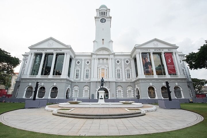 Lau Pa Sat Food and Culture Tour product photo
