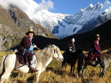 19 Days Mera Peak Climbing & Expedition – One Life-Changing Himalayan Adventure