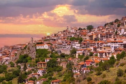 Private Day Trip in Delphi and Arachova from Athens