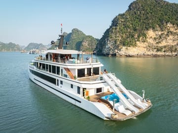 Luxury Day Cruise in Ha Long Bay and Lan Ha Bay