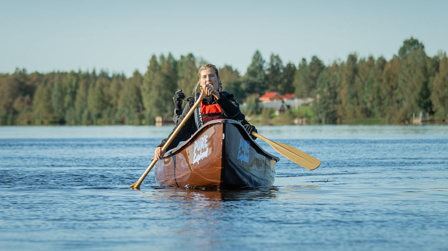 canoeing, paddling, safari, Pure Lapland, Rovaniemi Lapland