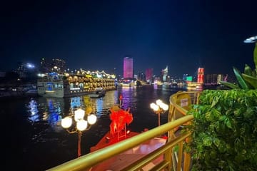Ho Chi Minh City Night Tour by Double-Decker Bus and Cruise