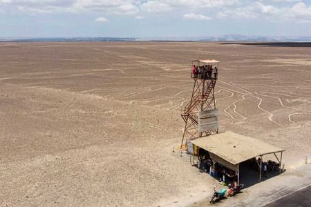 Naz-03 : Nazca’s Mirador Stroll – Unveiling the Geoglyphs