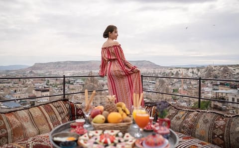 10-Day Cultural Tour of Avanos, Cavusin, and Derinkuyu