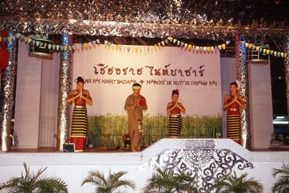 Chiang Rai by Night with Show, Dinner and Trishaw Ride