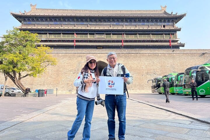 Beijing Forbidden City and Badaling Great Wall private day tour.