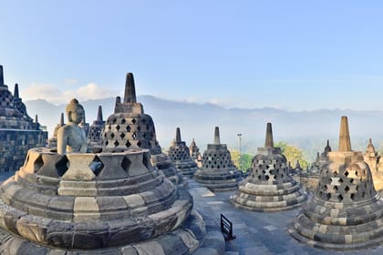 Yogyakarta City Tour with Borobudur Temple Visit