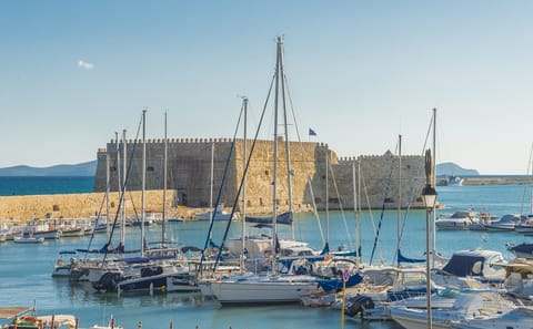 Private Five-Day Tour of Crete's Historical Sites