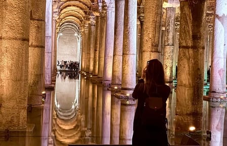 Walking Tour of Istanbul's Basilica Cistern and Blue Mosque