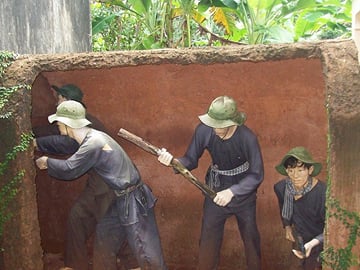 Cu Chi Tunnels