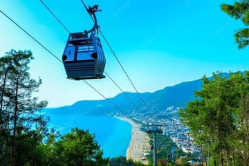 Alanya Sunset City Tour with Cable Car & Transfer by 4×4 Jeep