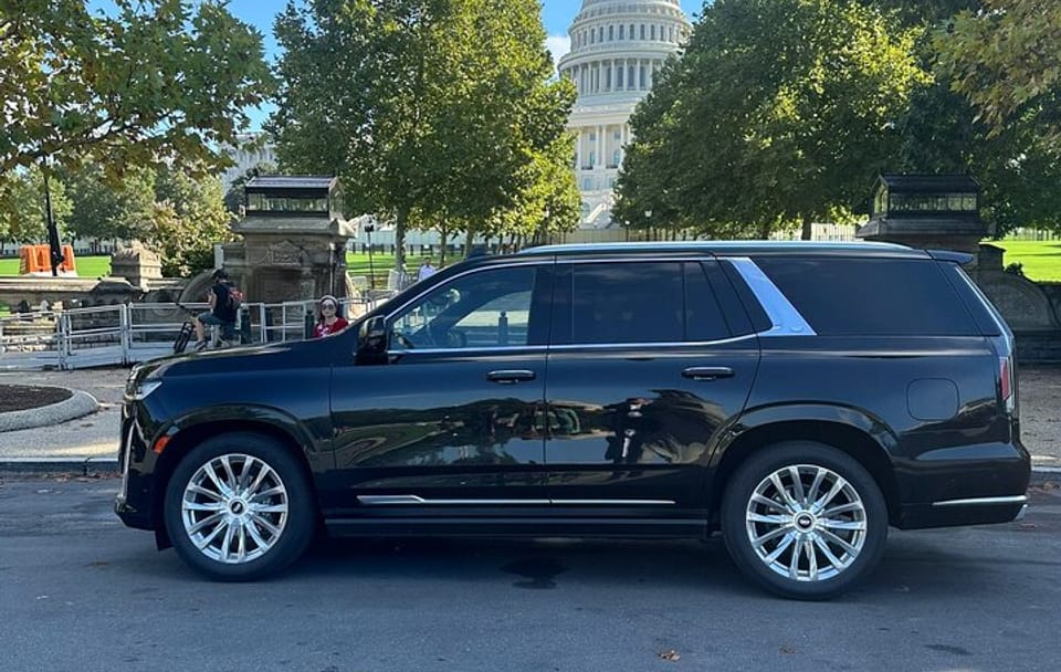 Washington D.C. Night Tour Private SUV