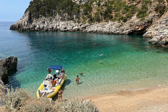 Vlore: Private Boat Tour Dafina Bay & Haxhi Ali Cave
