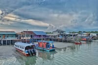 Pulau Ketam Fishing Village with Blue Mosque and Thean Hou (SIC/Shared Tour) 2