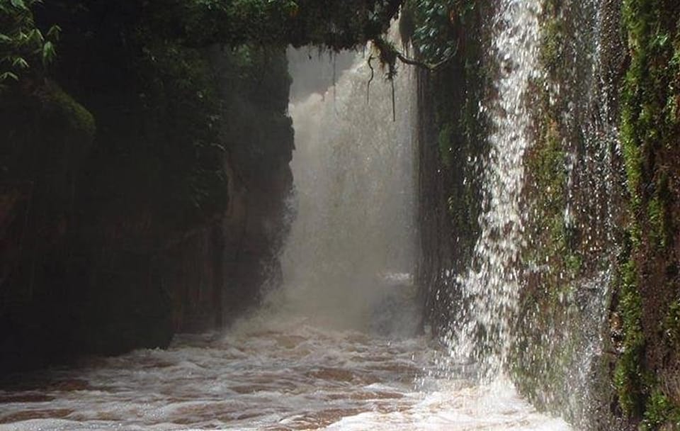 Amazon Waterfalls Tour in Presidente Figueiredo, Brazil