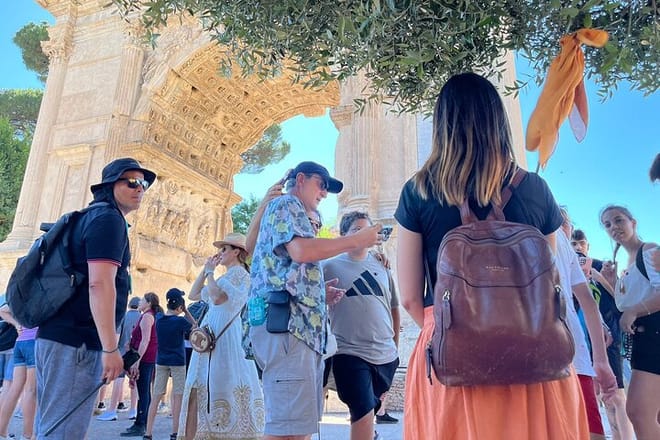 Ultimate Colosseum, Roman Forum & Palatine Hill Skip-The-Line Small Group Guided Tour photo 5
