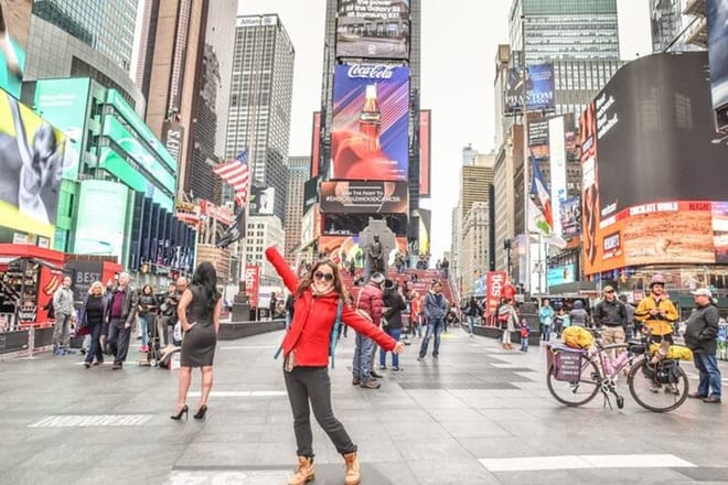 Iconic NYC Photo Tour: 10 Best Backdrops in 3 Hours