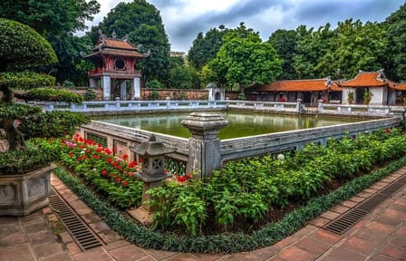 Hanoi City Tour with Pickup, Lunch, and Key Attractions